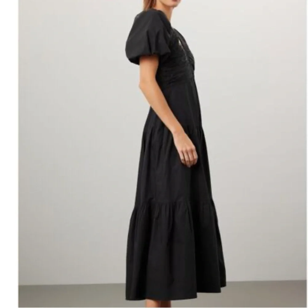 Club Monaco Midi Black Poplin Puff Sleeve Dress - Picture 2 of 8